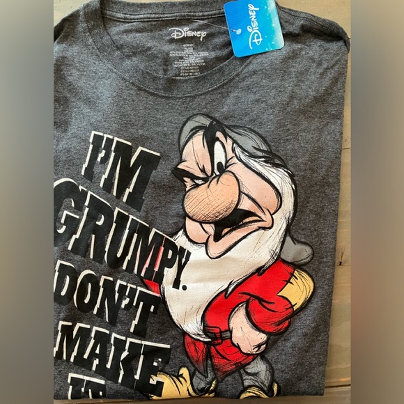 NWT Disney Bundle 3 Shirts, Belt Bag, Minnie Mug - Picture 5 of 8